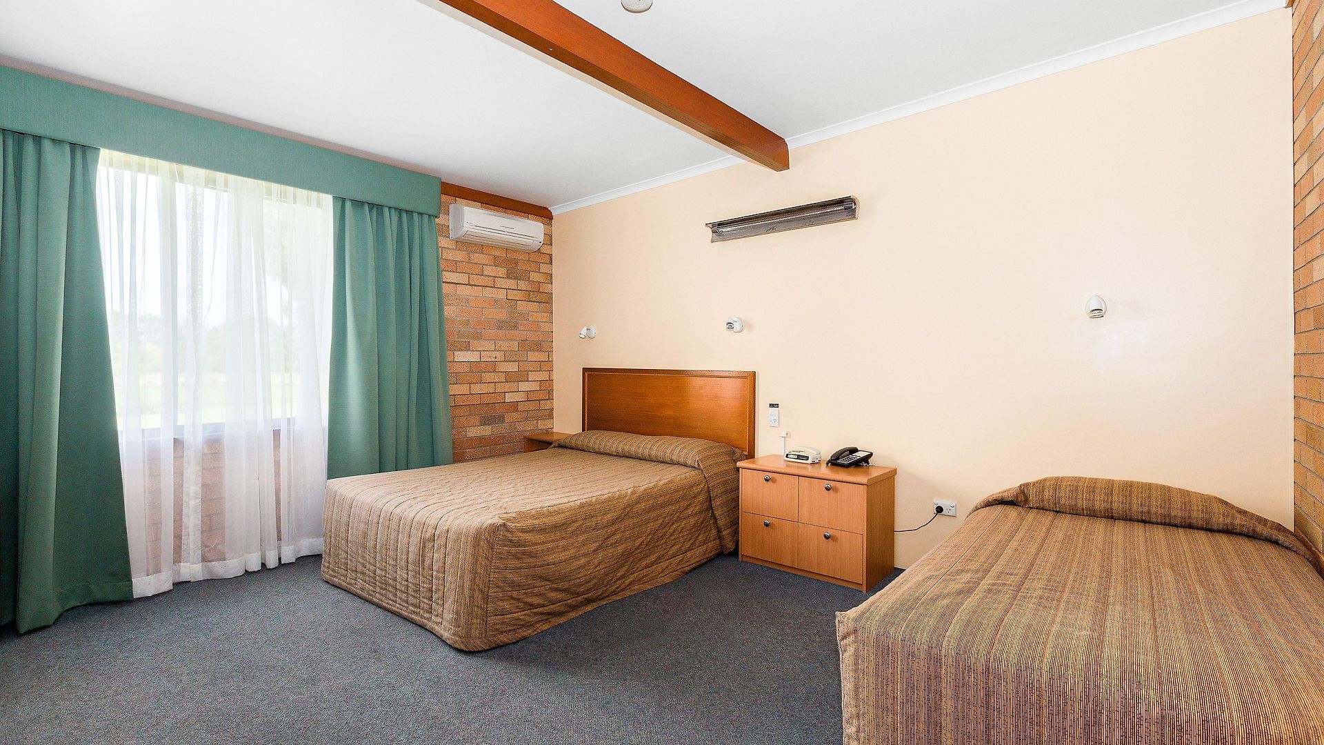 Motel The Cudgee At 4*