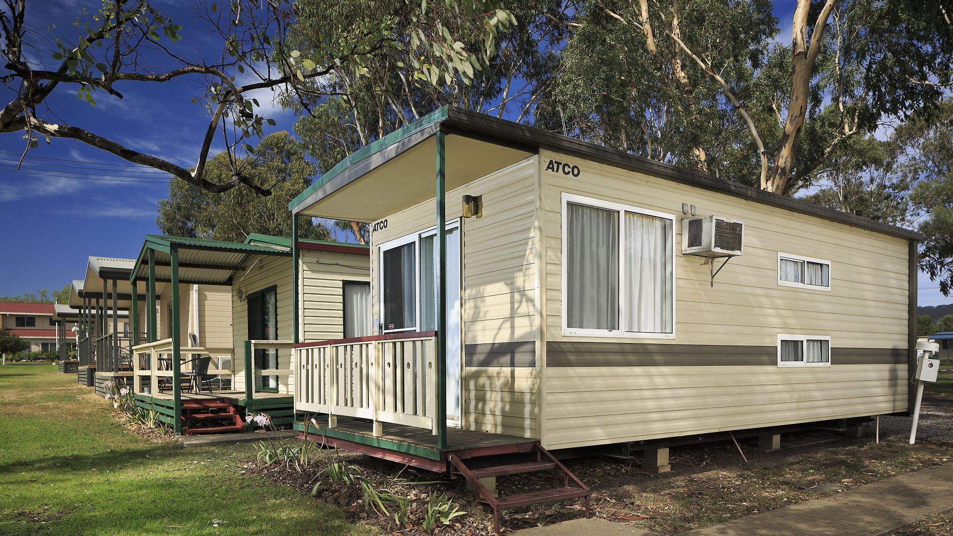 Valley Park Holiday park 3*