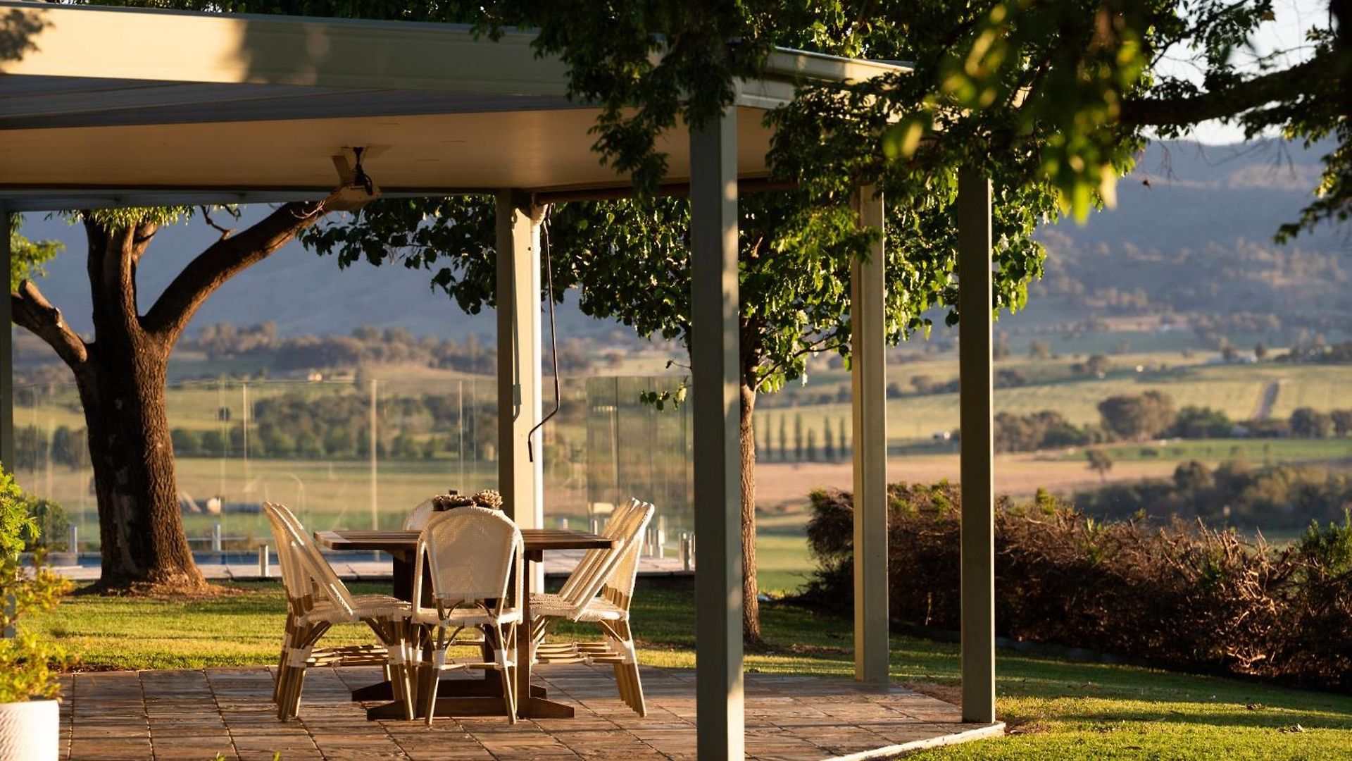 Holiday home Allambie - Poolside Elegance In Countryside Mudgee