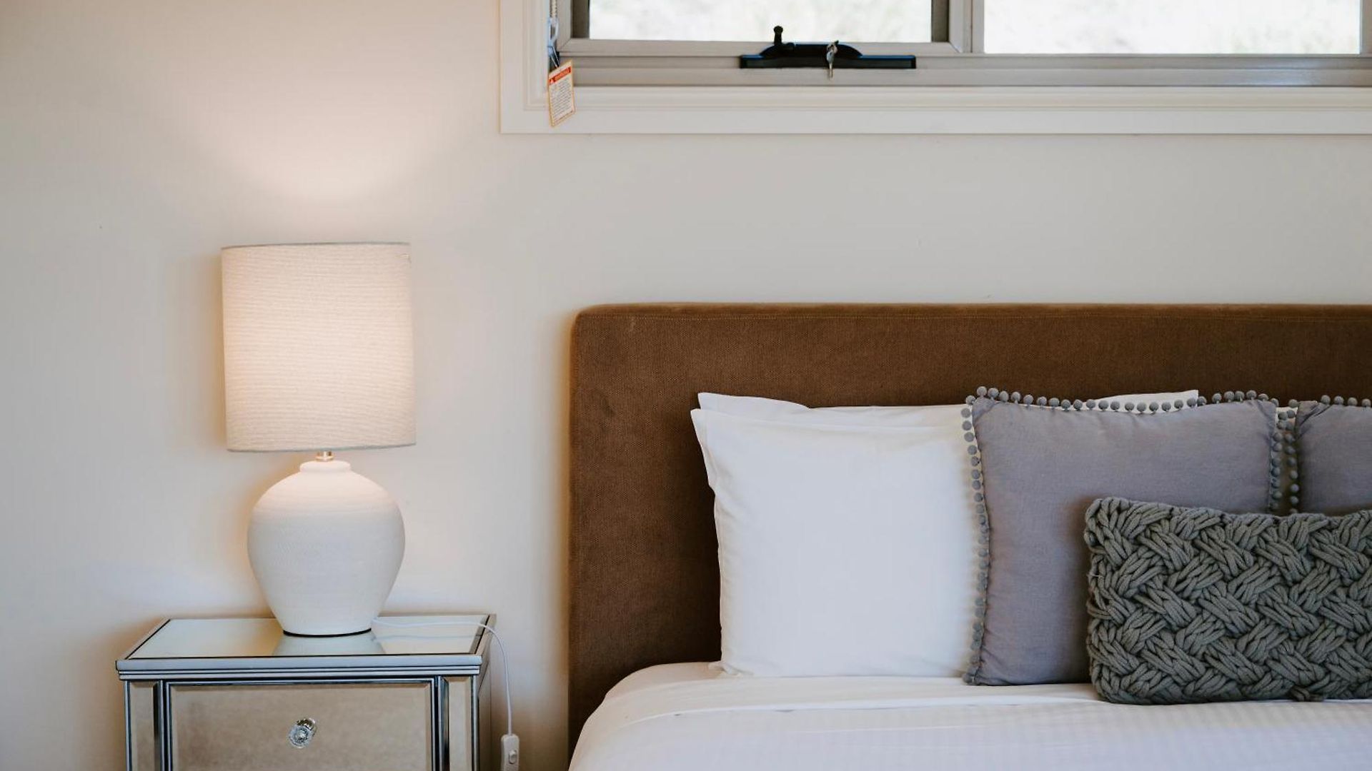 Allambie - Poolside Elegance In Countryside Holiday home Mudgee