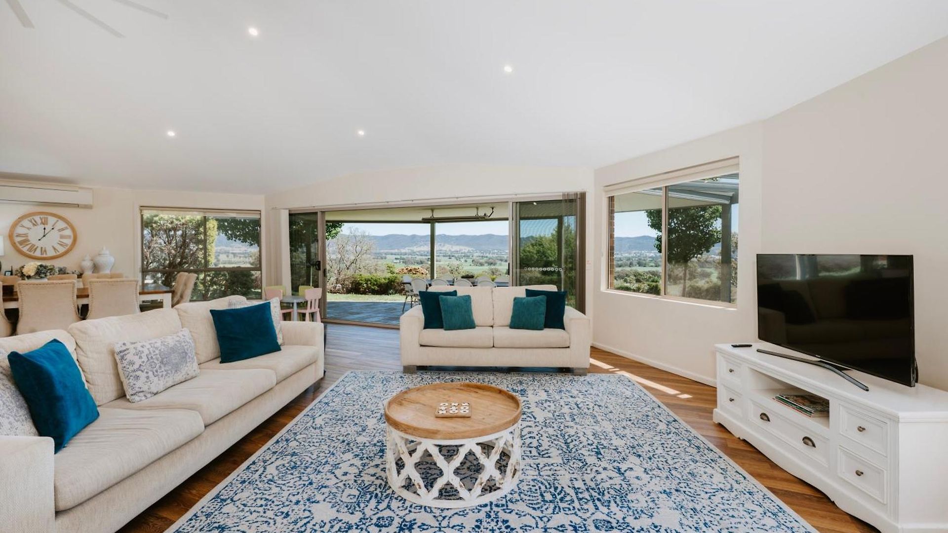 Allambie - Poolside Elegance In Countryside * Mudgee