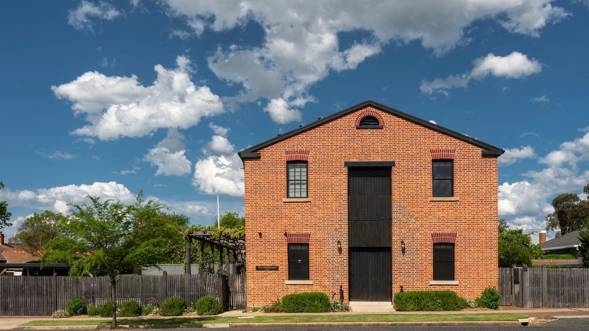 The Warehouse - Heritage Elegance In * Mudgee