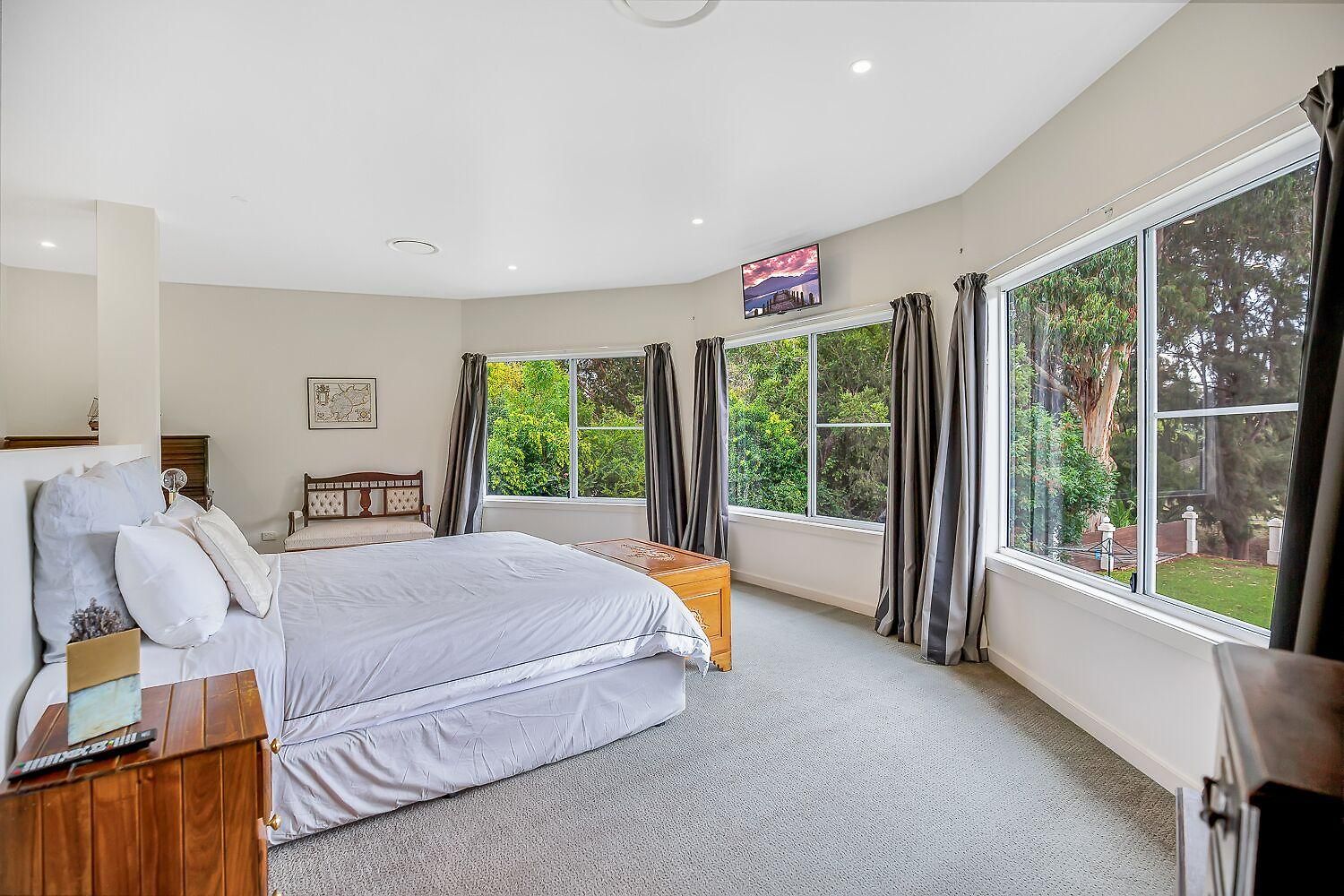 Country Grandeur At Elegant Group Getaway Mudgee