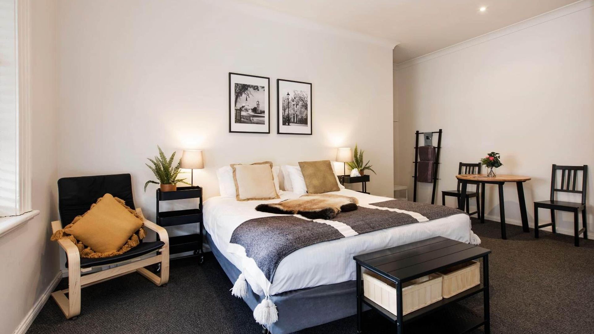 The Woolpack Hotel 4*