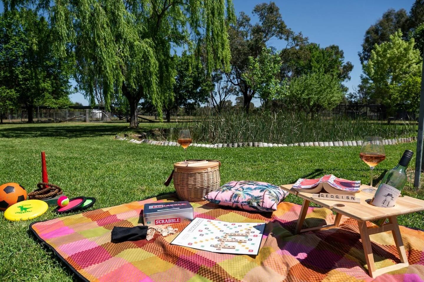 Tilia Estate - Wine Country Haven With Games Mudgee