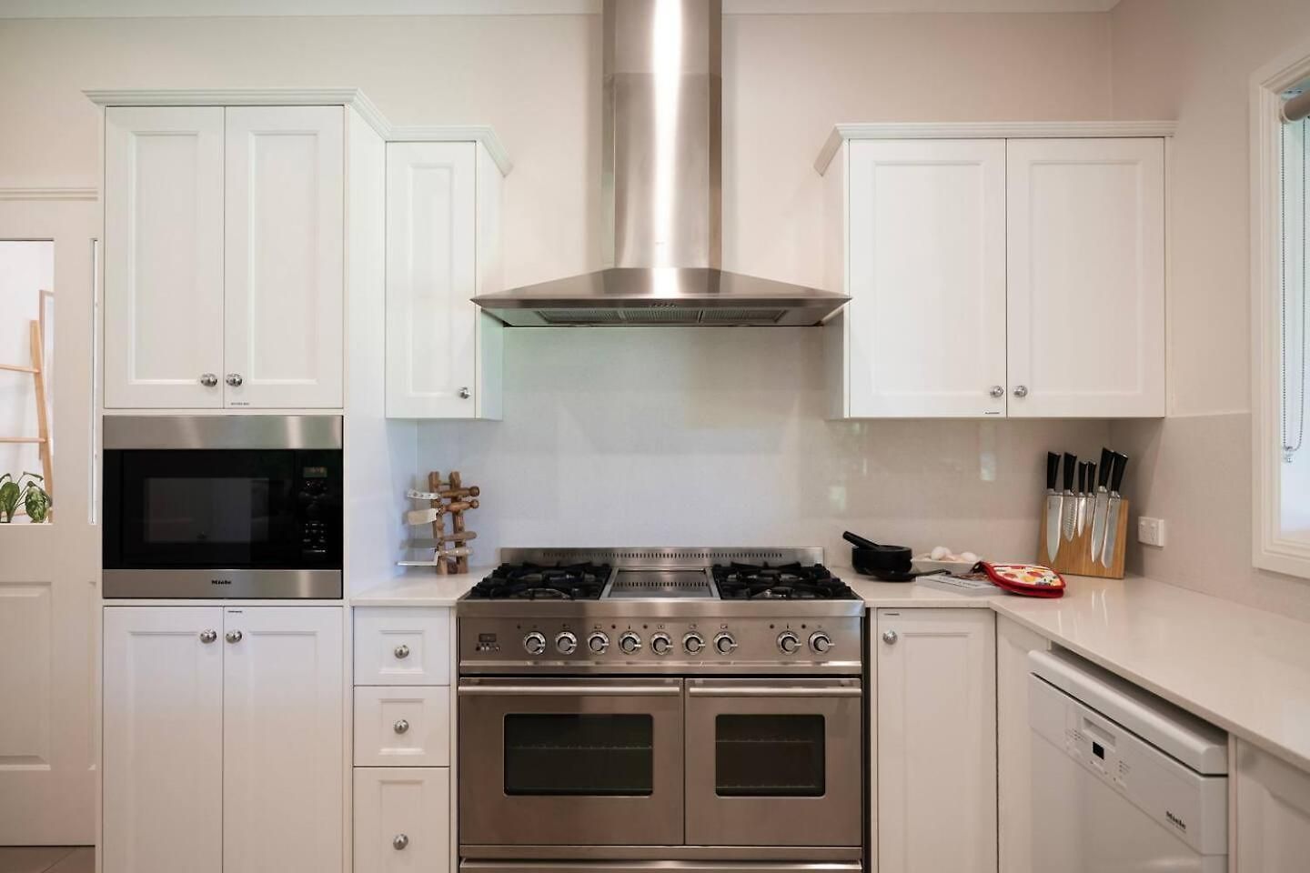 Holiday home Tilia Estate - Wine Country Haven With Games