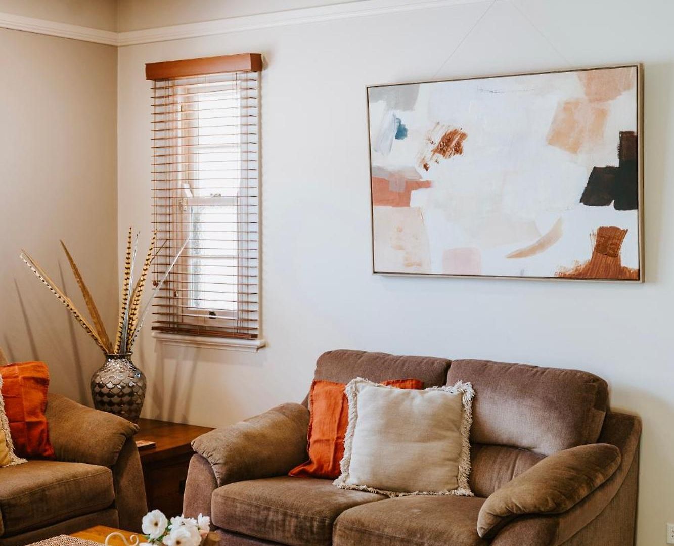 A Market Place - Walk To Town Centre & Parks Holiday home *