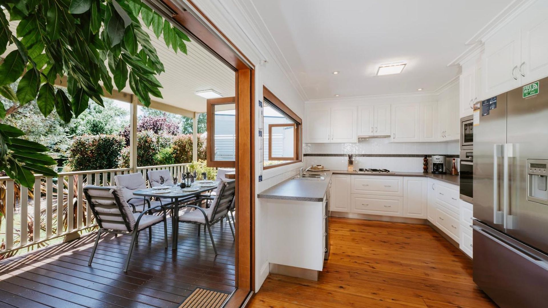 A Market Place - Walk To Town Centre & Parks Holiday home *