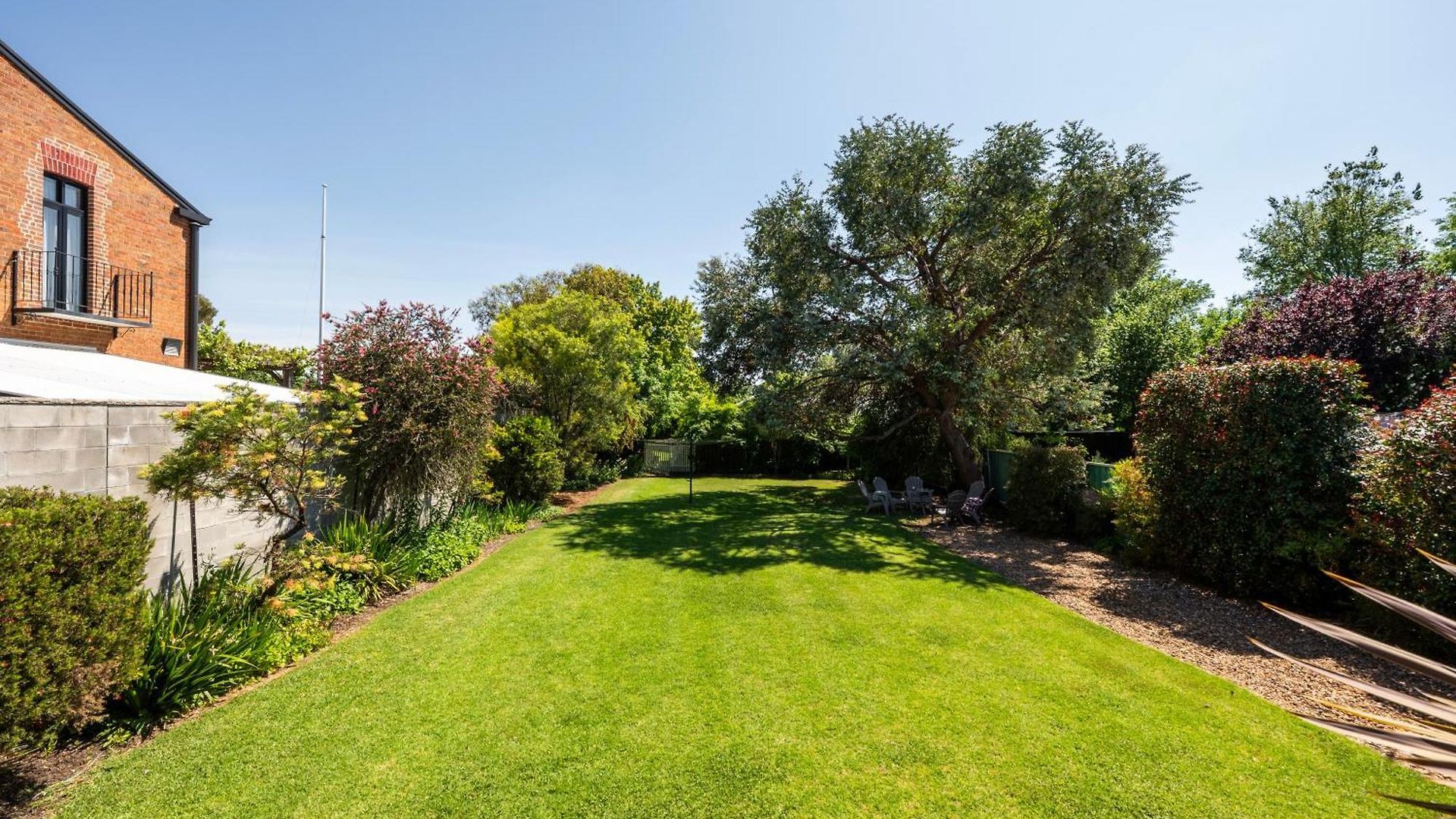 A Market Place - Walk To Town Centre & Parks Holiday home *