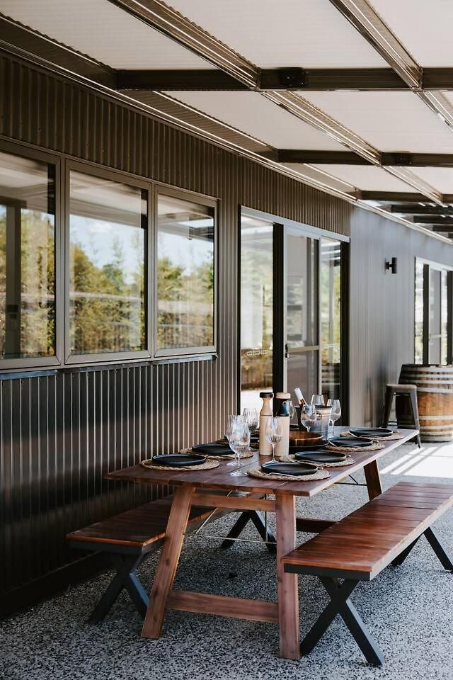 Gabrielle - A Luxury Retreat Near Villa Mudgee