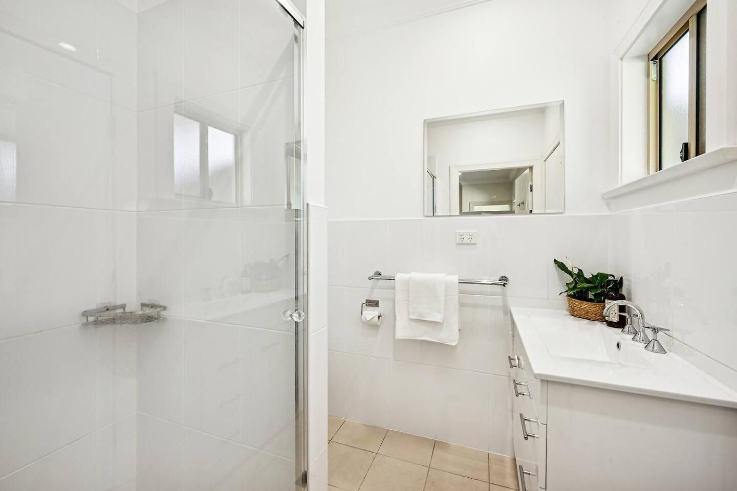 Putta Bucca Manor - Poised Poolside Country Living Holiday home Mudgee