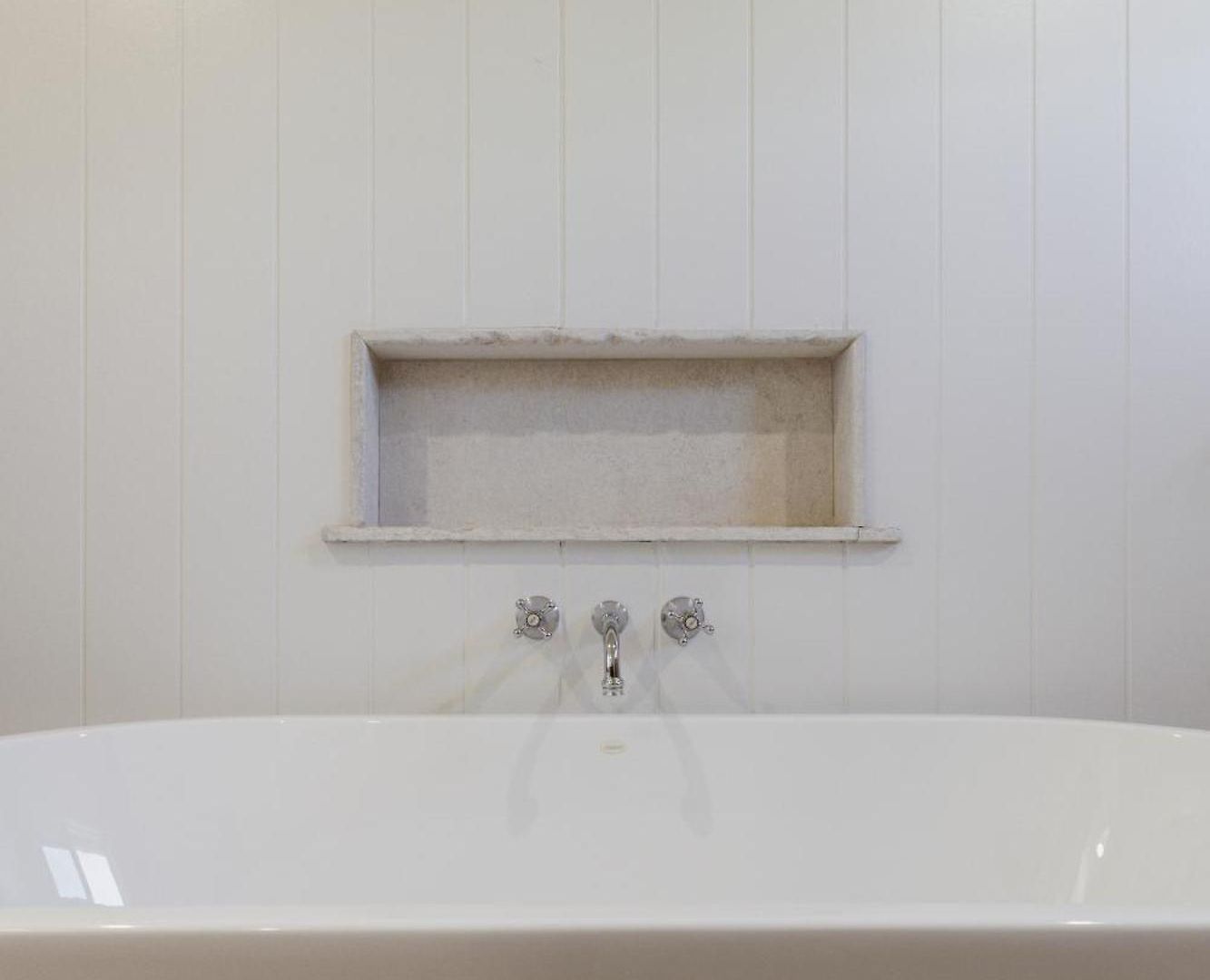 Airdrie - Storybook Country Charm Holiday home