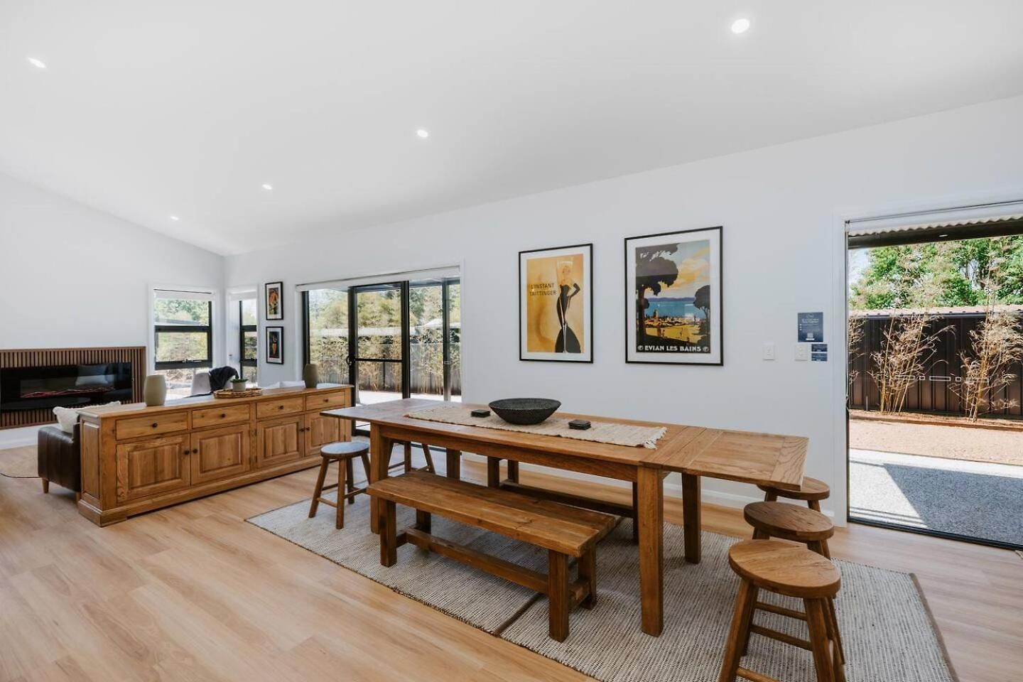 Luxury Retreats - Group Getaway Near Wineries Holiday home *