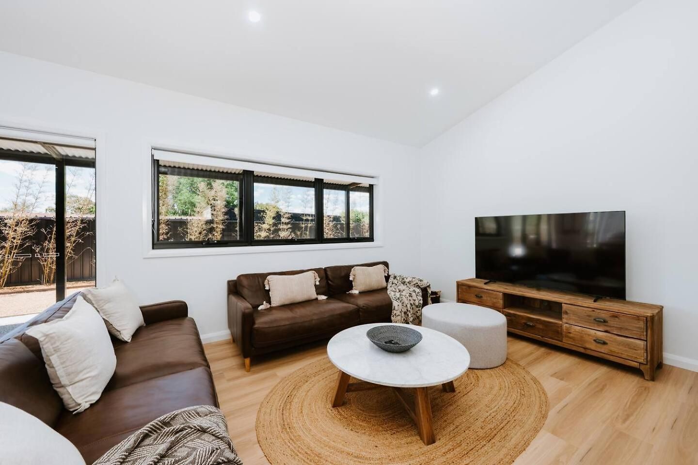 Gabrielle - A Luxury Retreat Near Villa Mudgee