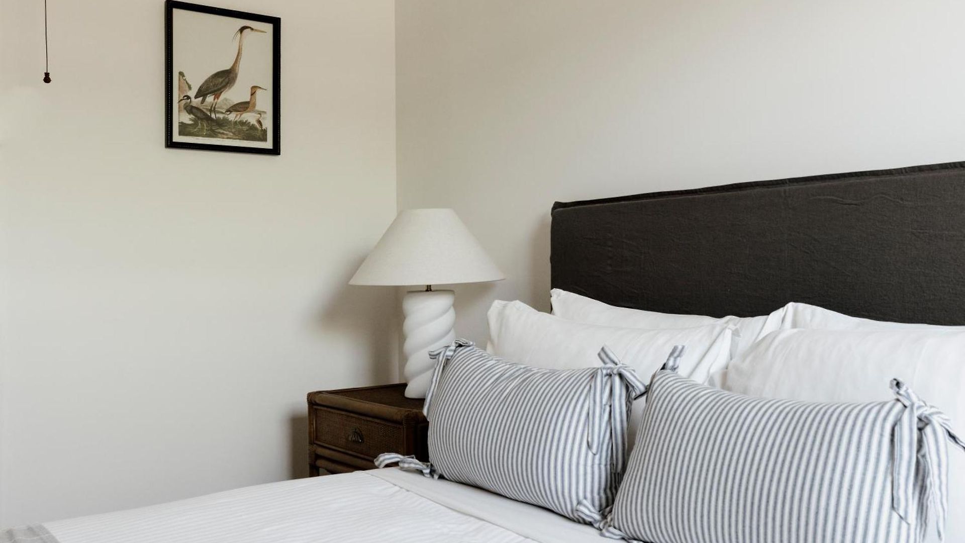 Airdrie - Storybook Country Charm