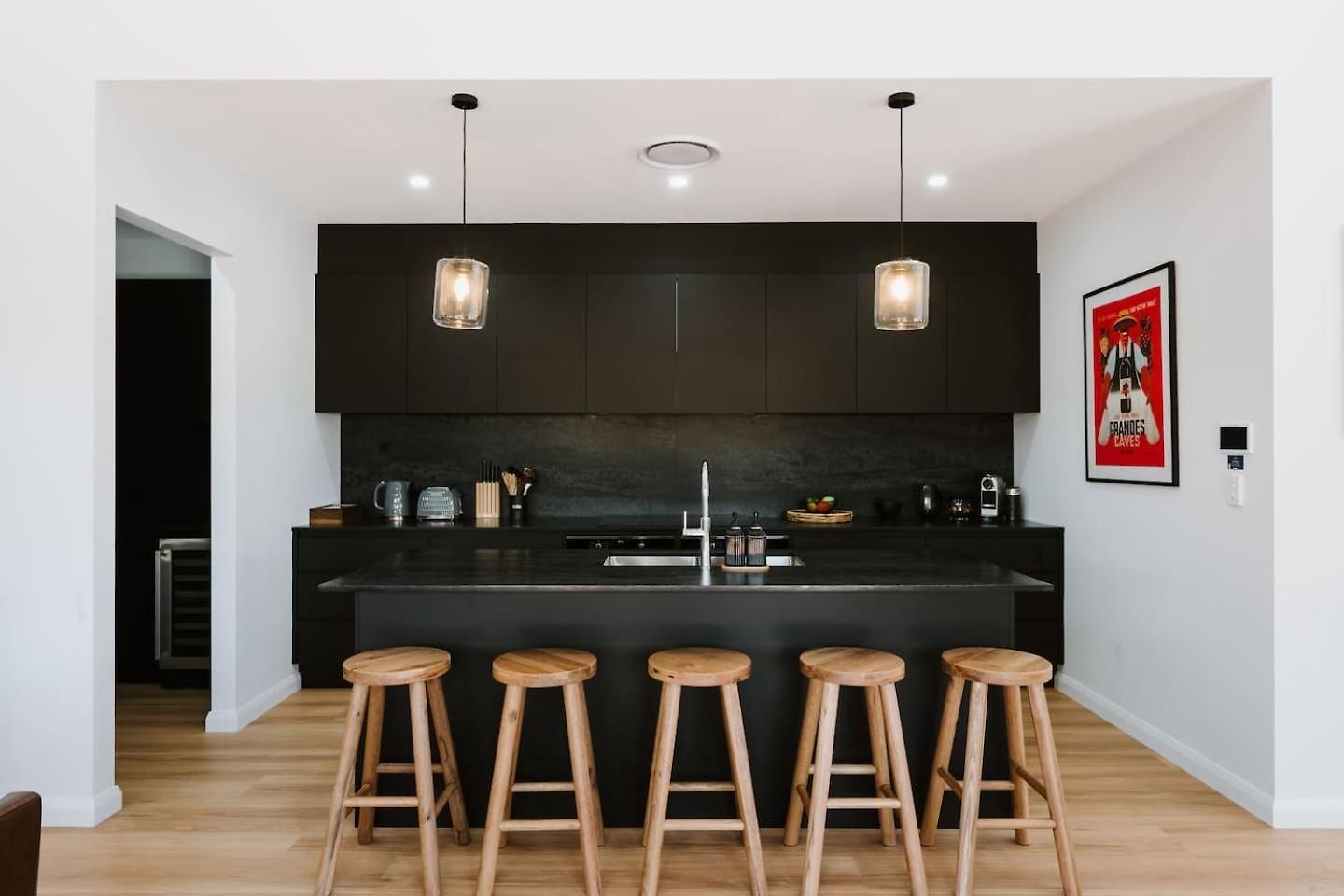 Holiday home Luxury Retreats - Group Getaway Near Wineries *
