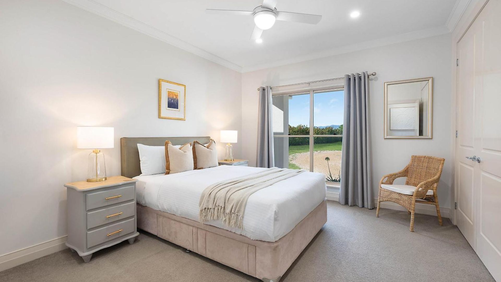 Putta Bucca Manor - Poised Poolside Country Living Holiday home Mudgee