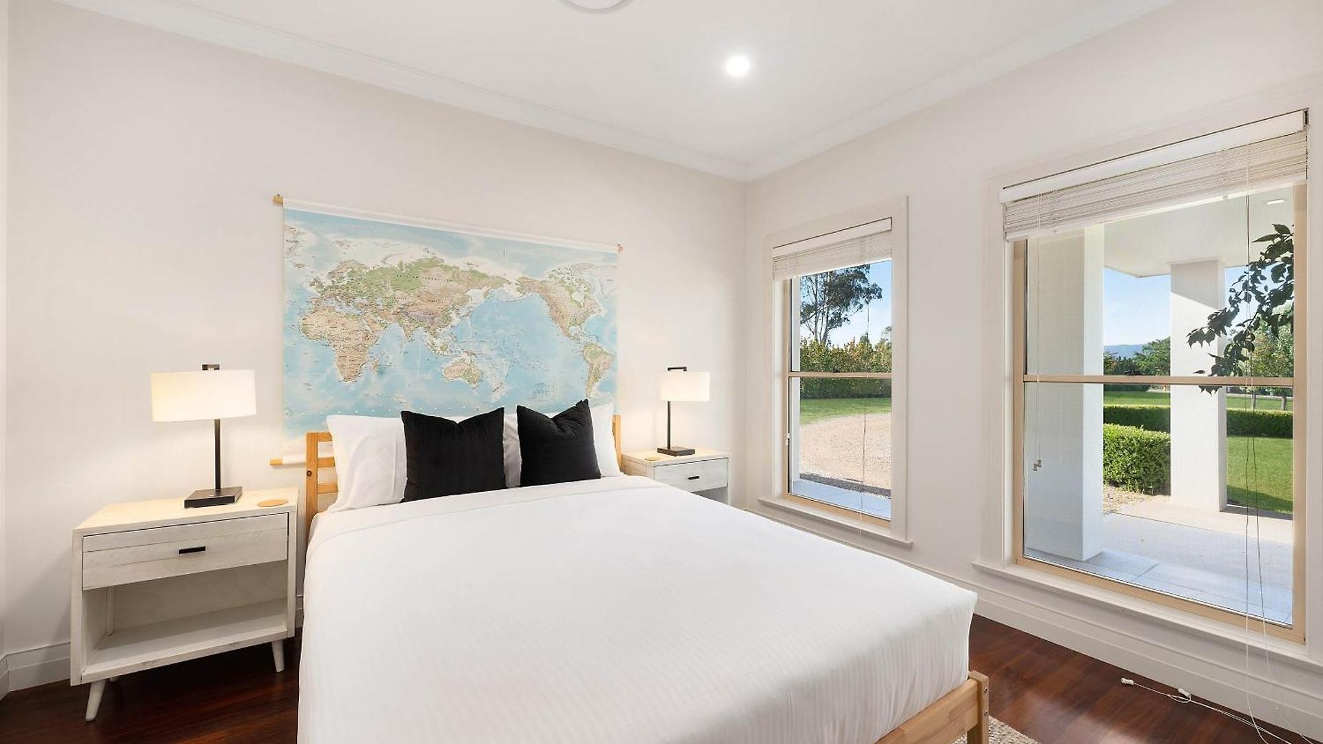 Holiday home Putta Bucca Manor - Poised Poolside Country Living