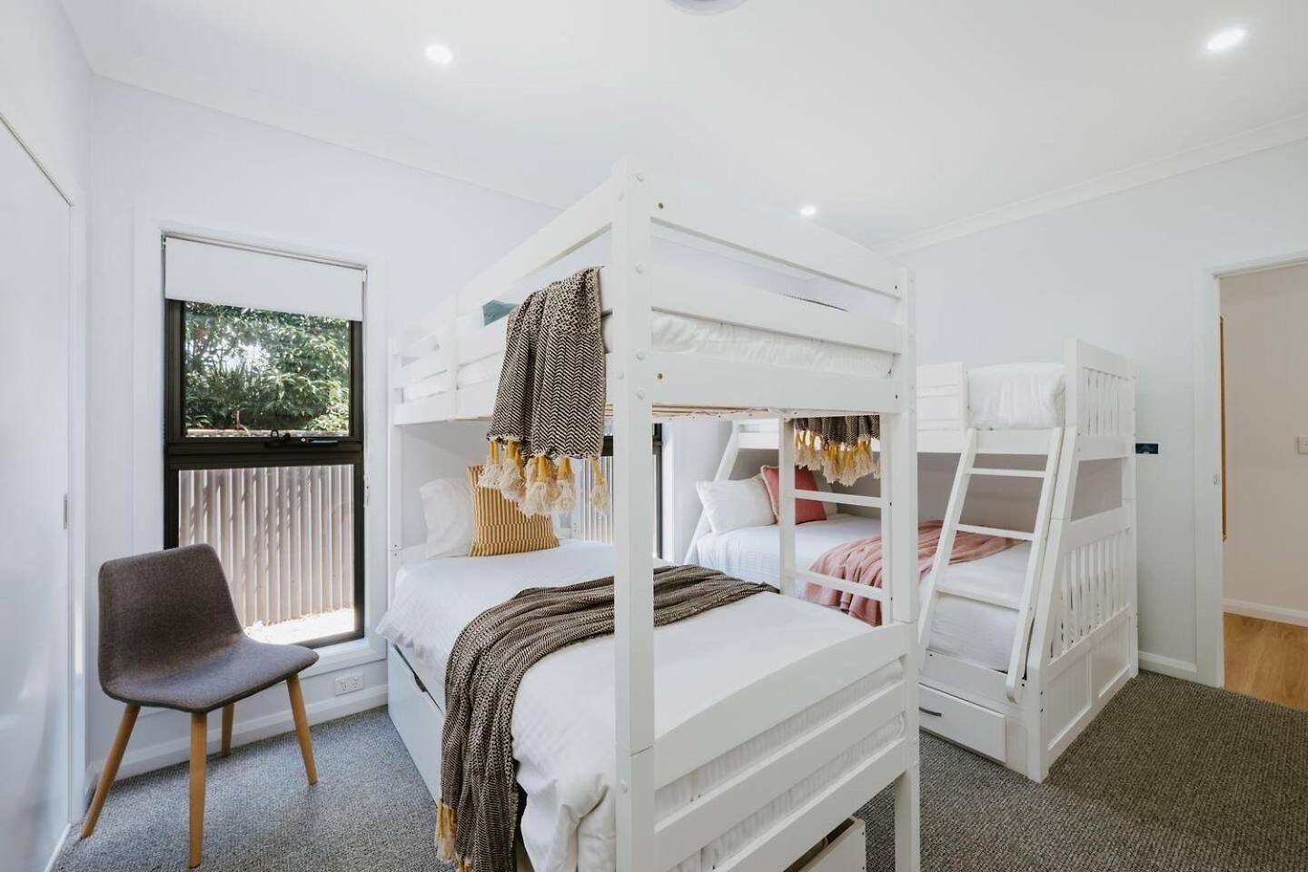 Gabrielle - A Luxury Retreat Near *