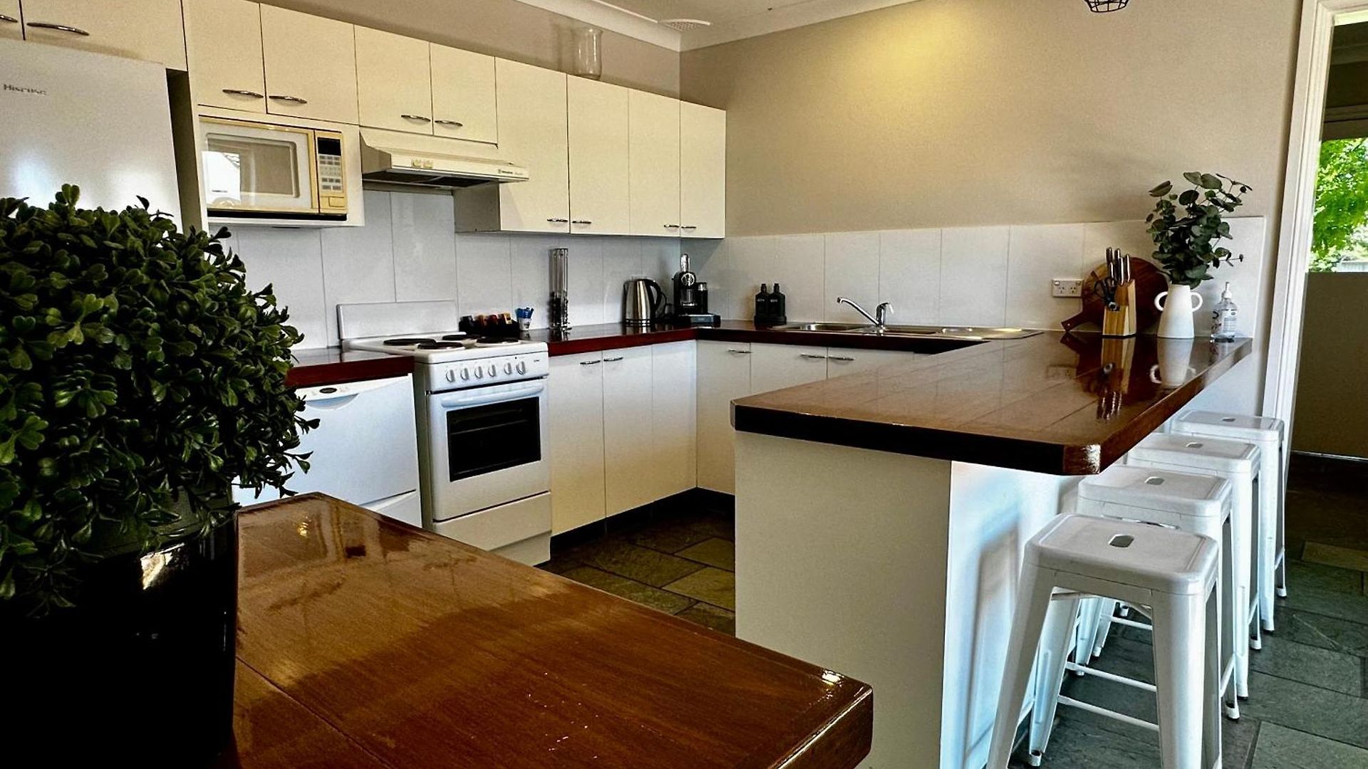 Kenso Residence, Kenso 28 & Kenso 30 * Mudgee