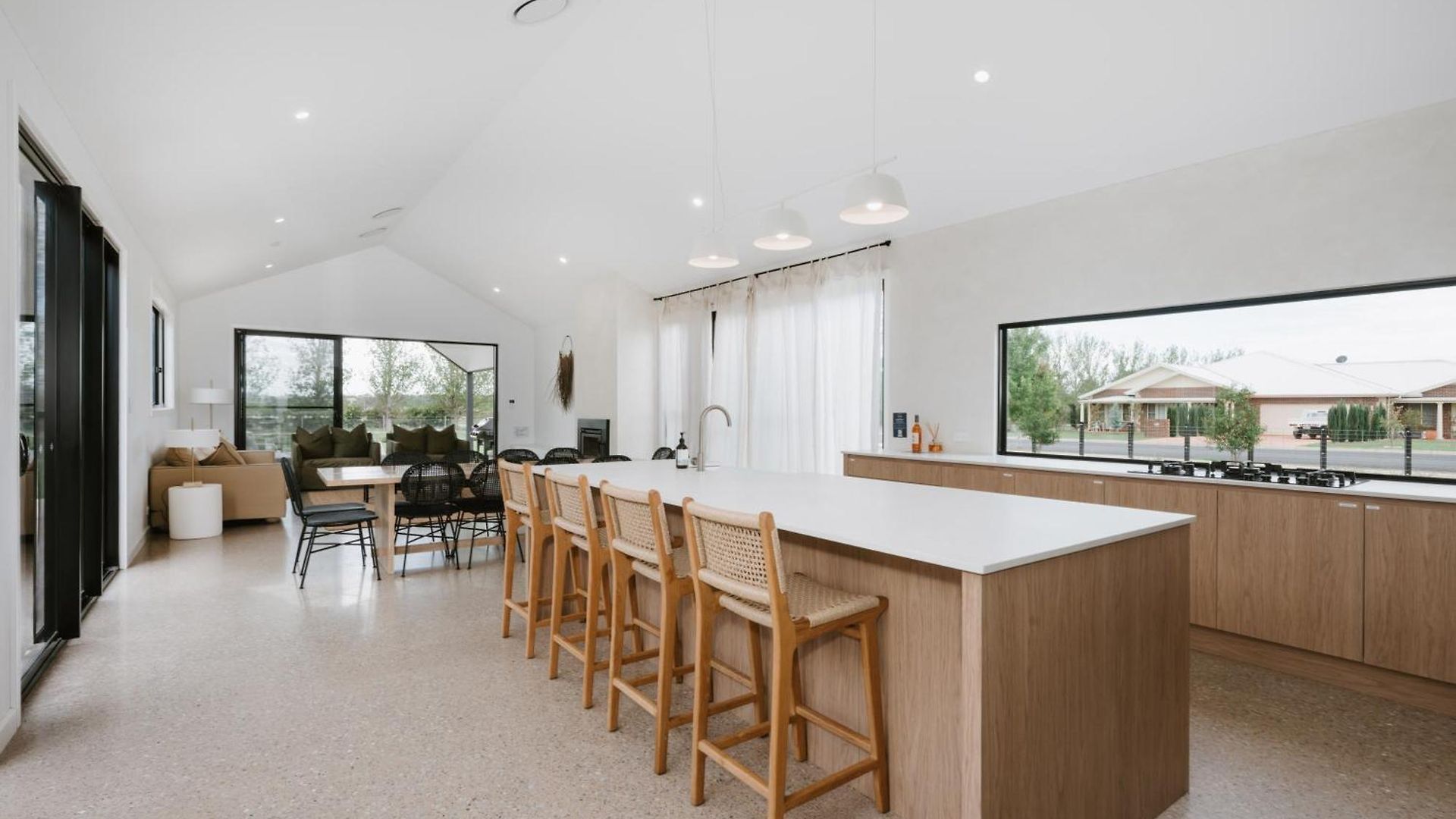 Holiday home Jarli Barn - Refined Wine Country Retreat With Pool Mudgee