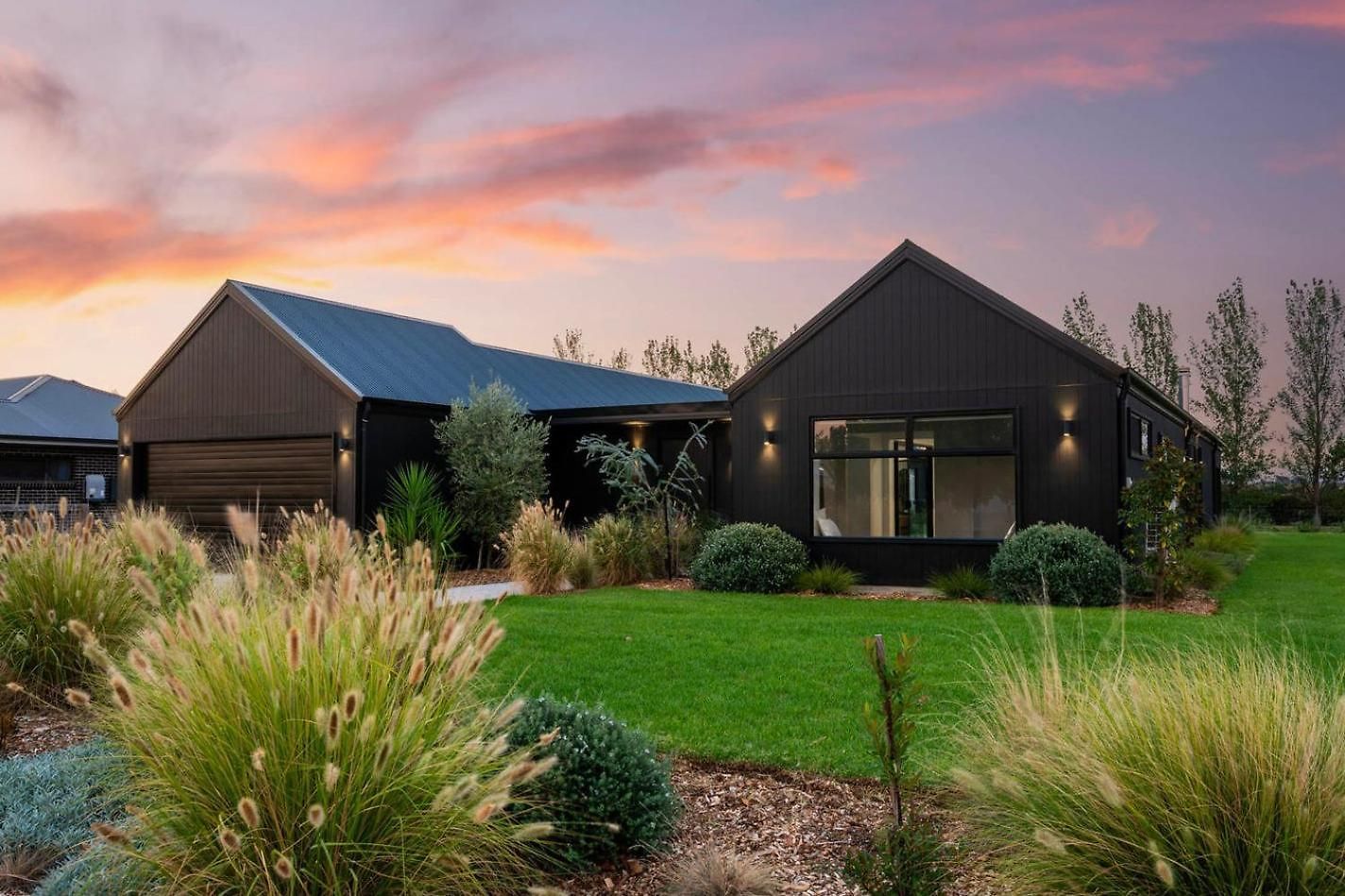 Holiday home Jarli Barn - Refined Wine Country Retreat With Pool *