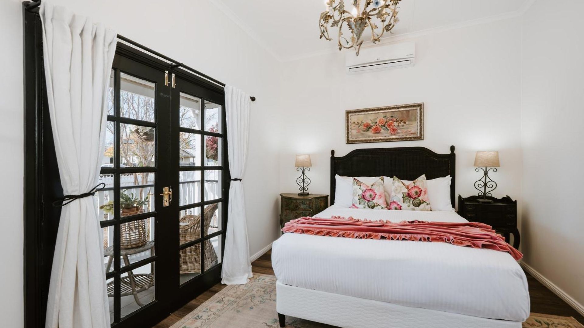 Holiday home 'mudgee Maison' A Charming Vintage Country Escape *