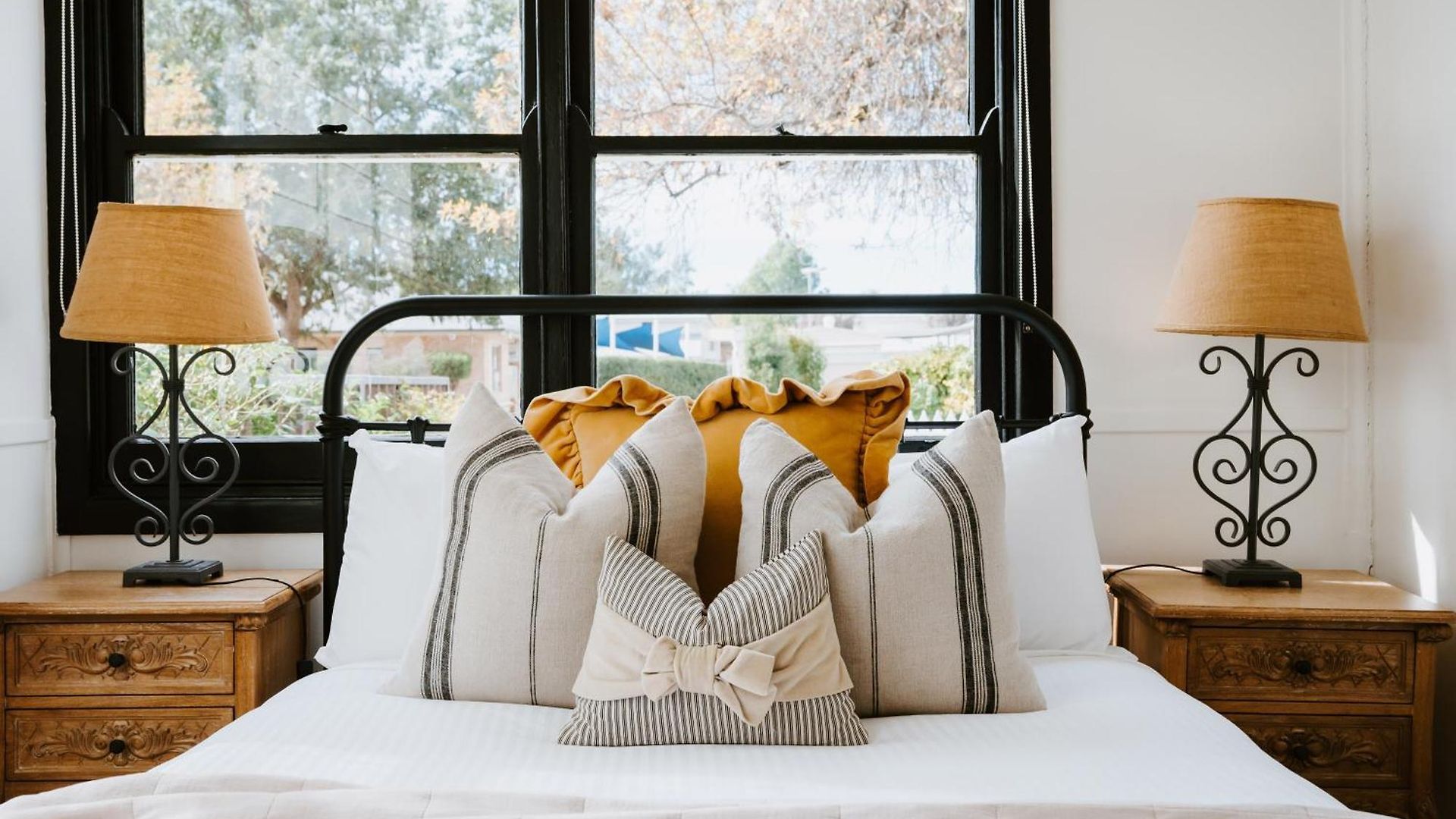 'mudgee Maison' A Charming Vintage Country Escape Holiday home Mudgee