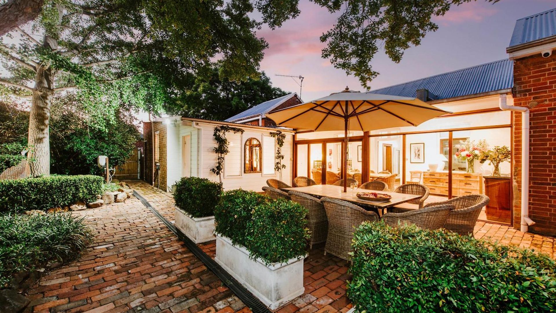 Holiday home Cawarra On The Park - Historic Grandeur Mudgee