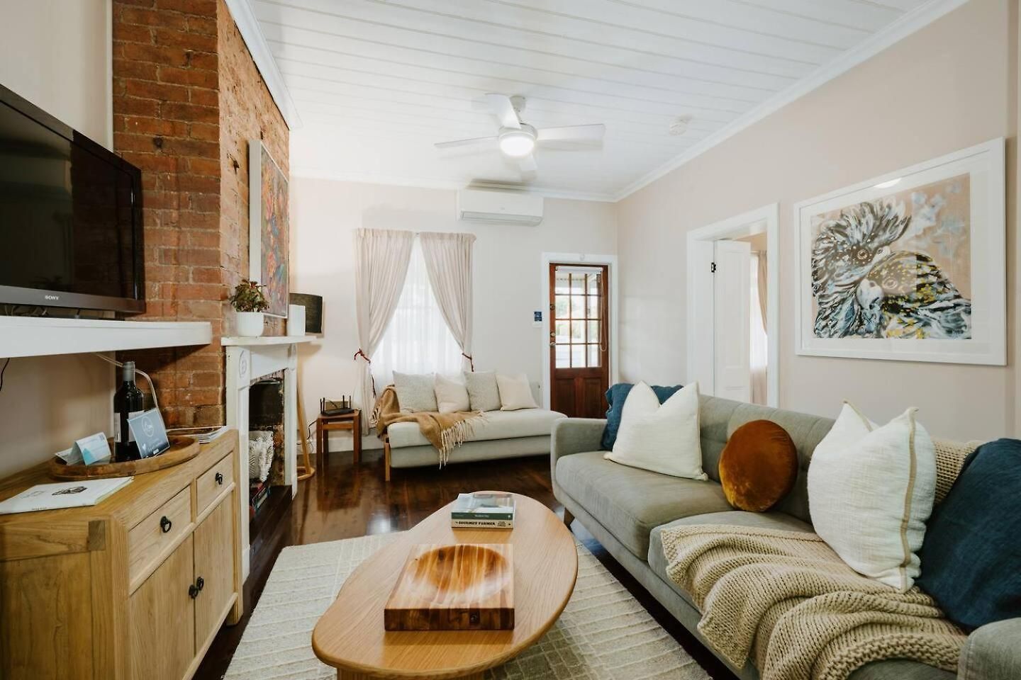 Percy's - Storybook Heritage Charm In Town Holiday home Mudgee