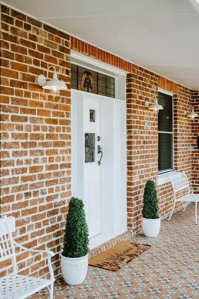 Bathurst - Historic Modern Retreat With Alfresco Holiday home *