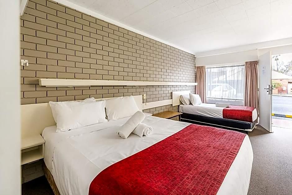 Wanderlight Motor Motel 3*