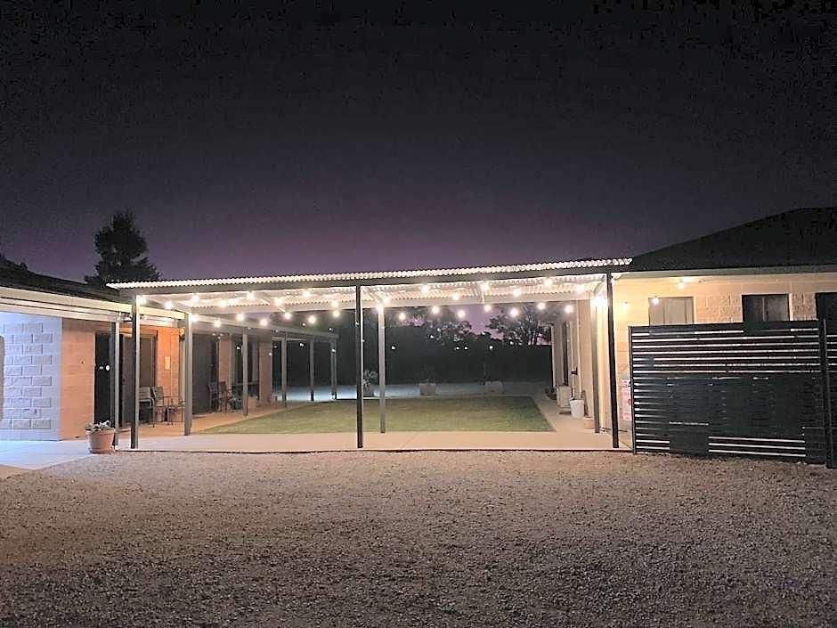 Vineyard Motor Mudgee
