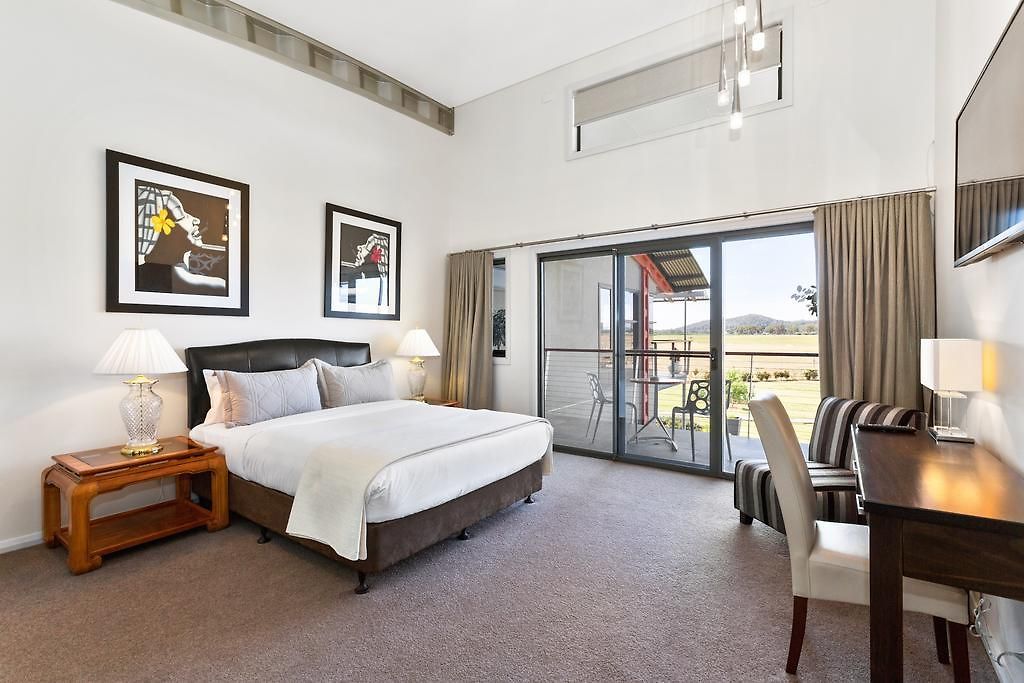 Hangar House * Mudgee