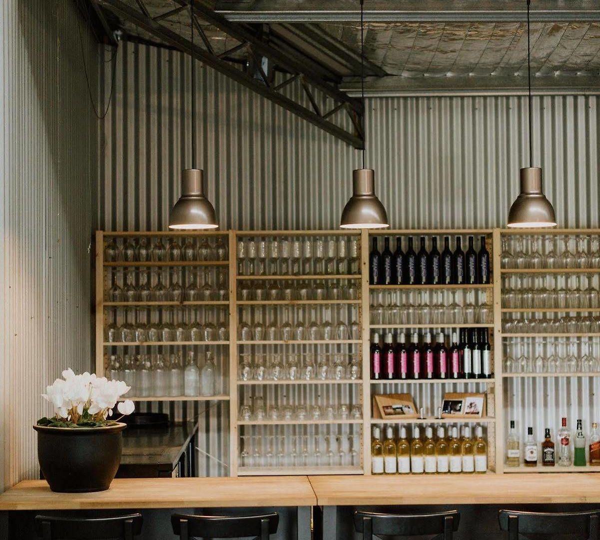 The At Blue Wren * Mudgee