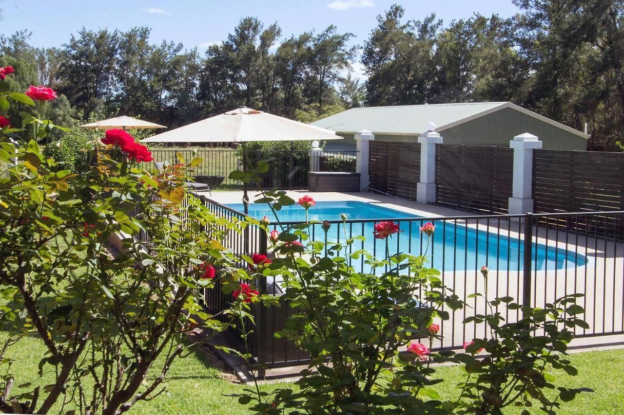 Country Grandeur At Elegant Group Getaway Mudgee