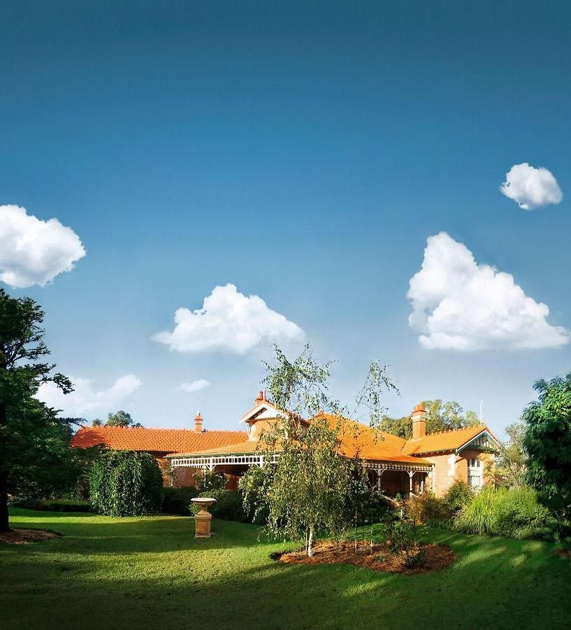 Bed & Breakfast Forgandenny House