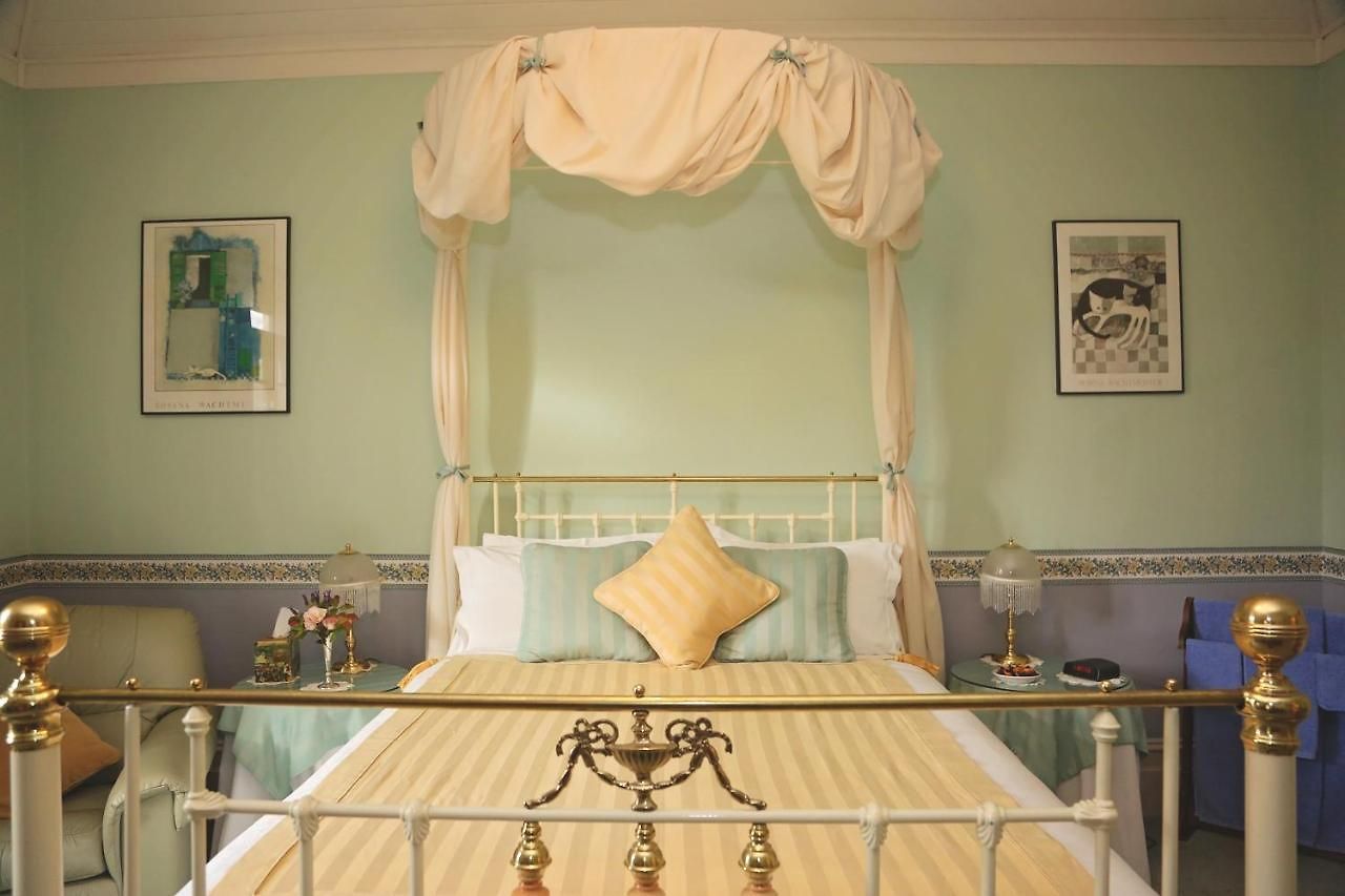 Forgandenny House Bed & Breakfast