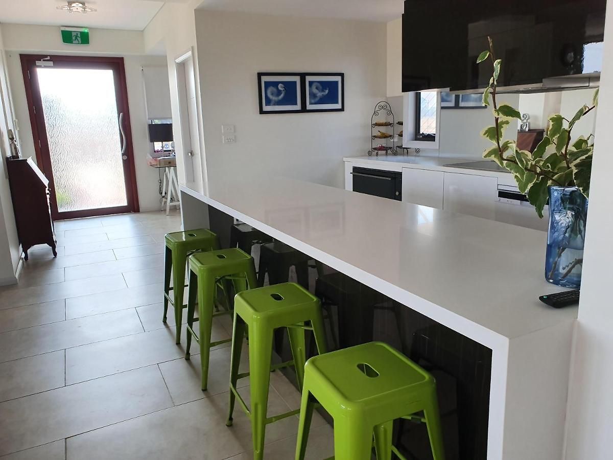 Hangar House Hotel