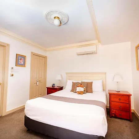 Cobb & Co Court Boutique 4* Mudgee