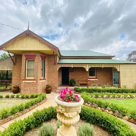 Avoca House - Gorgeous Federation *