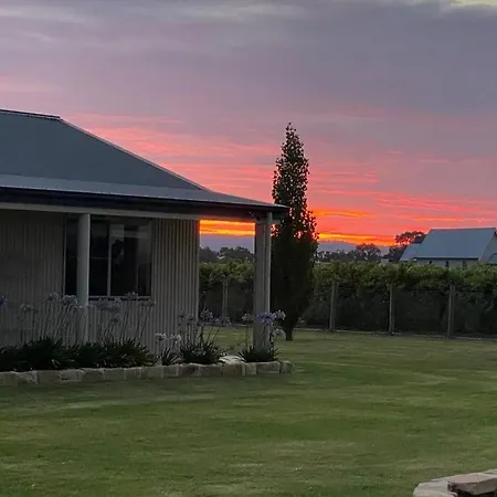 'vineyard Cottage' A Golden Escape Among The Vines