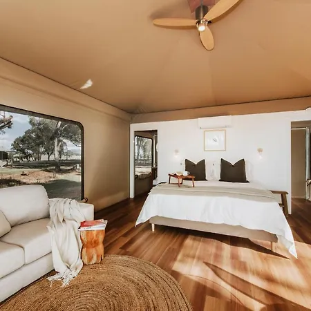 Evamor Valley Luxury tent Mudgee
