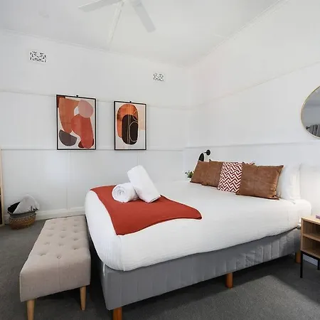 Holiday home Sunny Federation Charm In At Bunbinya Mudgee