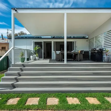 Sunny Federation Charm In At Bunbinya Holiday home
