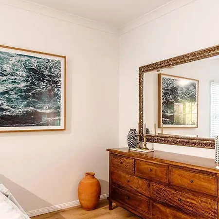 Bellfield House *