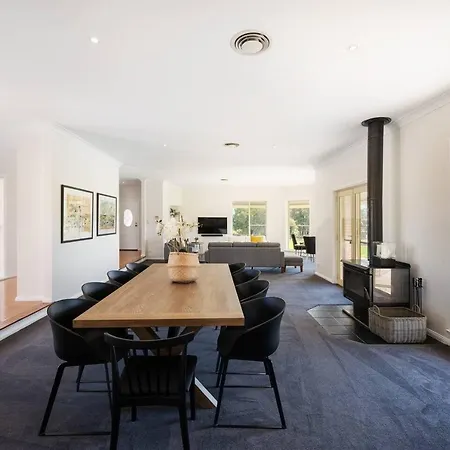 'orana Grove' Reset At A Vineyard Getaway Holiday home Mudgee