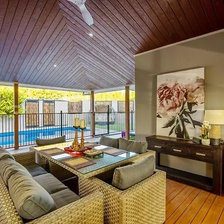 Red Lotus Guest house