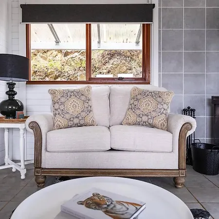The Riverstone Luxury Eco In The Hills Holiday home