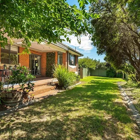 Cavalo - Explore Wine Country From Art-filled Family Holiday home Mudgee